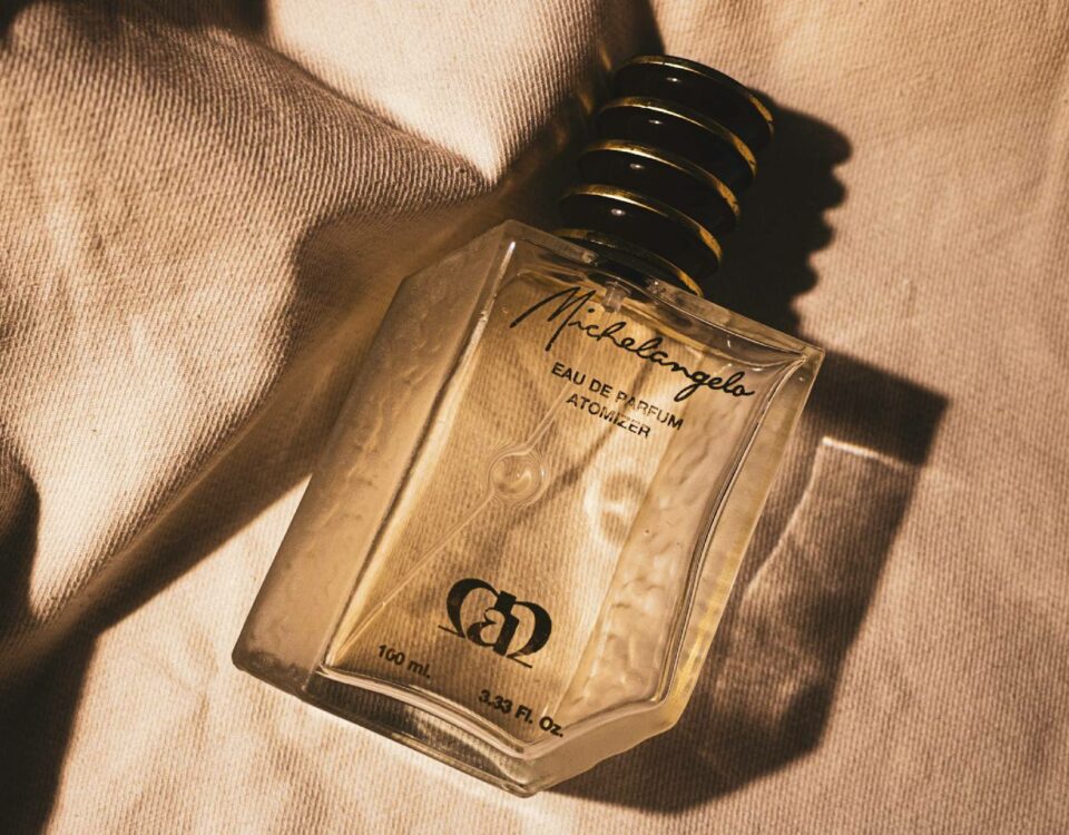 pourquoi-certains-parfums-coutent-ils-si-cher-min